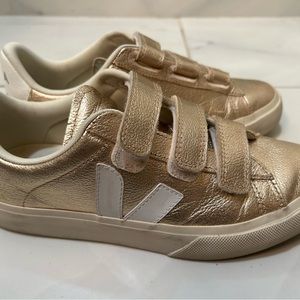 Veja sneakers